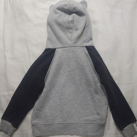 Two 4T sweaters - Picture 13 of 13